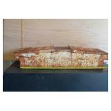 Vintage truck bed toolbox - no locks