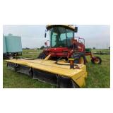 2013 New Holland H8080 Self Propelled