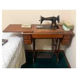 Vintage Singer Sewing Machine