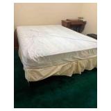 Full Size Hollywood Frame W/ Mattress