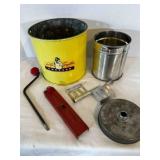 Antique Little Smoothie Ice Cream Freezer, 2qt?