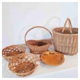 5 Wicker Baskets w/Handles great for decorating