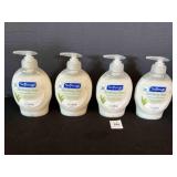 4 Bottles Soft Soap-Aloe Vera Scent NEW 7ï¿½ Fl oz