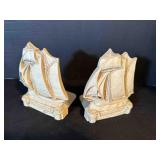 Vintage Syroco Book Ends--Ships metal bottoms