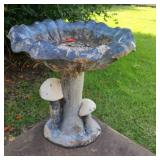 Concrete 2pc Bird Bath w/mushrooms