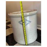 Pittsburg Pottery 10 Crock Diamond Brand, 10 gal