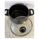Pampered Chef Non Stick Dutch Oven w/lid-8'x4ï¿½'