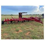 SUNFLOWER 7-SHANK BLADE PLOW - 35