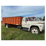 1968 FORD F600 WHEAT TRUCK