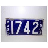 1909 Massachusetts Porcelain License Plate Blue w/