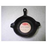 6" Wagner Ware Cast Iron Skillet Ash Tray - Spoon