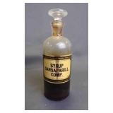 Antique Glass Pharmaceutical Medicine Bottle w/Lid