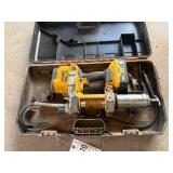Dewalt 20V Greese Gun