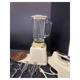 Oster Regency Mixer w/Blender, Shredder