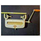 Vintage Handy Hot wringer, 10" wide,