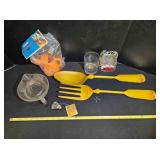 Wall dï¿½cor, juicer, memorabilia, Home garden set