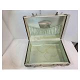 Hard side suitcase, green/tan two tone