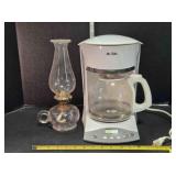 Mr. Coffee brewer w/ carafe & oil lamp