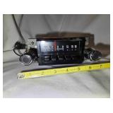 Early 1970s Ford-Philco AM radio