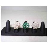2 Faux Pearl Cluster Rings w/Elastic Band Size 7