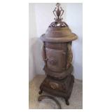 Antique Globe Oaklet Pot Belly Cast Iron Stove