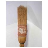 NEW Little Beaver Curling Broom by Curl Master