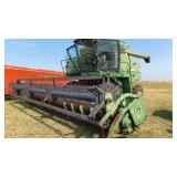 7720 JOHN DEERE COMBINE, 224 24