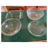 Pyrex glass mixing bowls, baking dish