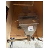 4' bench vise
