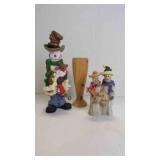 3 Winter Themed Figurines & Wooden Bud Vase