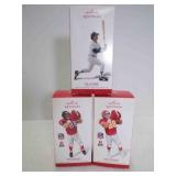 2014 Hallmark Keepsake Baseball Ornament Reggie