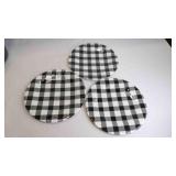 3 Blk & White Plastic Buffalo Plaid Dinner Plates