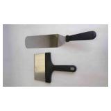 2 Kitchen Utensils - Spatula & Griddle Scraper