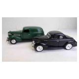 Die-Cast 1:19/32 Scale Model Deluxe Sedan & Coupe