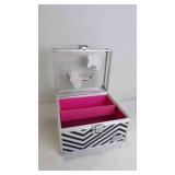 London SOHO New York Make-Up Storage Box w/Lid