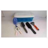 Pet Grooming Tools & Sterlite 6qt. Container w/Lid