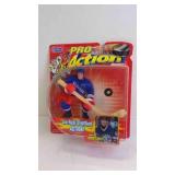1998 Hasbro Starting Lineup Pro Action NHL Figure