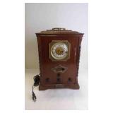 Vintage 1989 Thomas Collectors Edition Radio/Clock