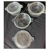 3 Vintage Pyrex glass bowls and lids
