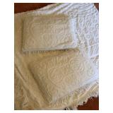 Chennille White Bedspread & Shams