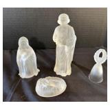 Vintage 3 piece of frosted glass Nativity