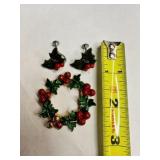 Holly Berries Wreath Brooch Pin & Screw back earri