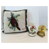 Cardinal Snow Globes Music Box, plays Joy to the W