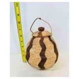 SW Native American hand Woven Basket no marks