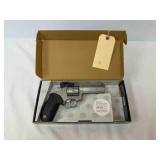 Taurus Tracker 22Mag Revolver