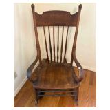 WOODEN ROCKING CHAIR, APPEARS VINTAGE