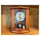 MANTLE QUARTS CLOCK
