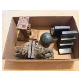 Box of marble & cast iron book ends