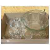 CLEAR GLASS PUNCH BOWL AND CUPS