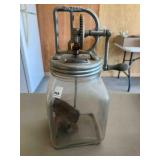 Vintage No 40  Dazey Churn